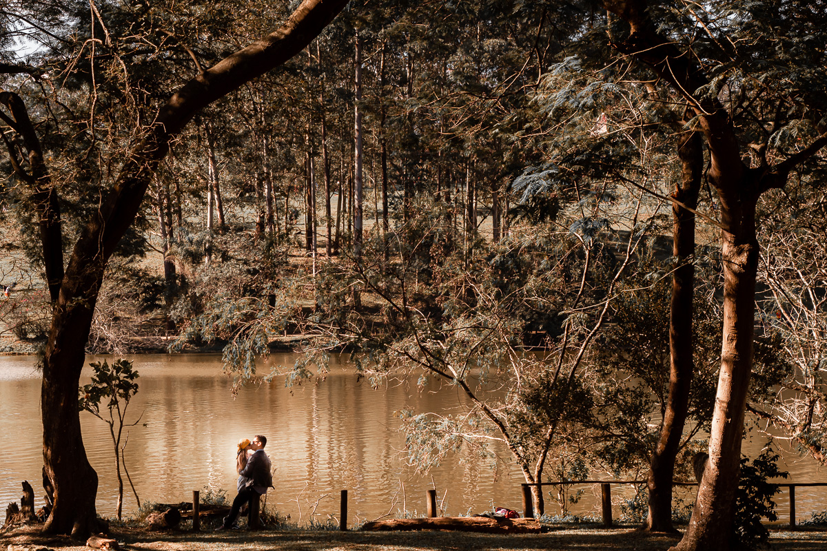 ensaio casal parque do carmo final de tarde em no parque pero de um lago-19.jpg
